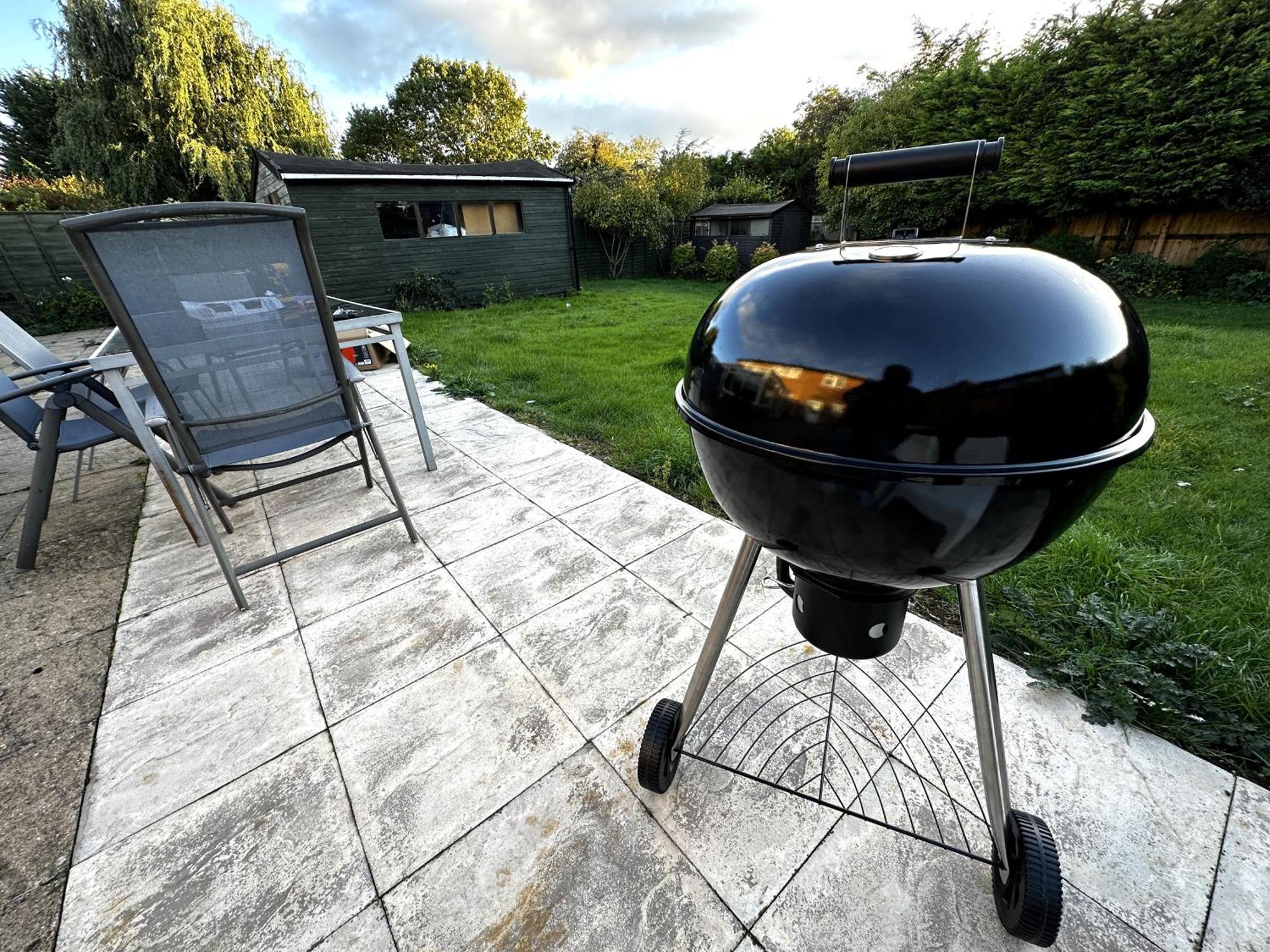 Kennedy Villa - 5 Bedroom House With Hot Tub, Wifi, Free Parkings, Close To Bicester Village Kültér fotó